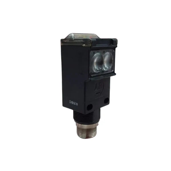 Allen-Bradley 42GRU-9002 photoelectric sensor, NPN, polarized retroreflective, 18mm barrel, 10–30V DC.