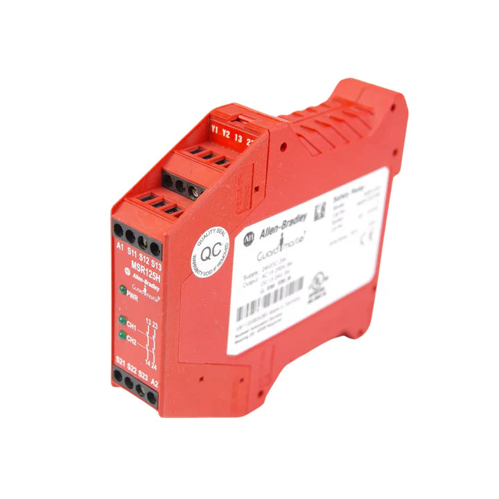 Allen-Bradley 440R-D23166 GSR DI safety relay, 24V DC, dual-channel, 3 N.O. safety + 1 N.C. auxiliary output