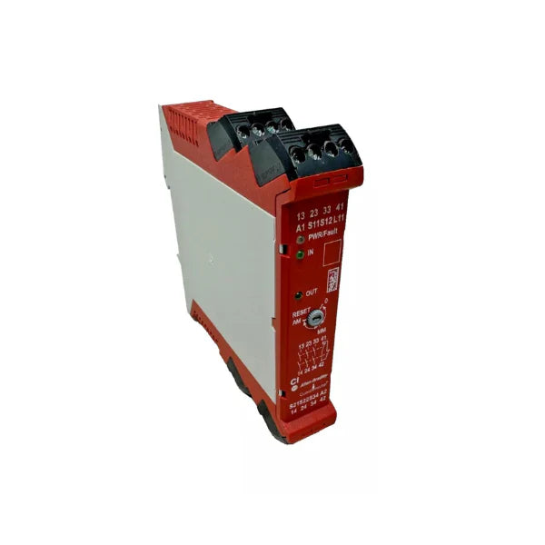 safety relay, MSR127RP, 24V DC, 3 N.O. + 1 N.C., removable terminals, DIN rail mount.