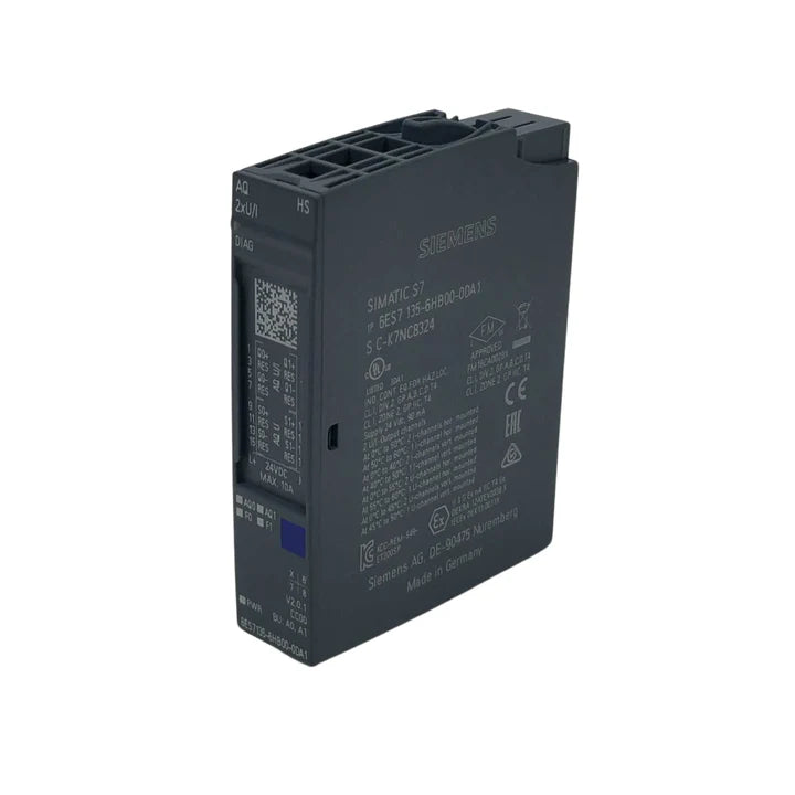 Siemens 6ES7135-6HB00-0DA1 ET 200SP analog output module, 2 channels, 0–10V, 16-bit, for voltage signal control in automation systems.