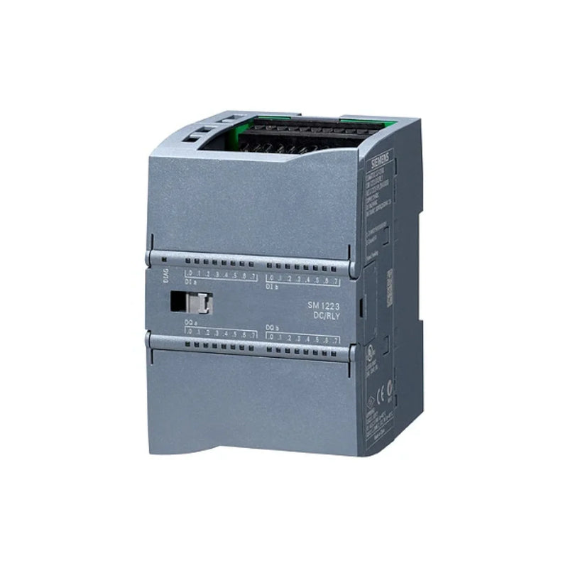 Siemens 6ES7231-4HD32-0XB0 analog input module, 8AI, 13-bit, for S7-1200, voltage/current, DIN rail mount.