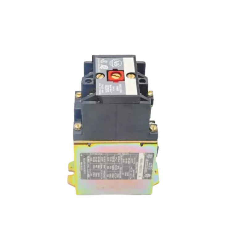 Allen-Bradley 700DC-P400Z24 industrial control relay, 4 N.O., 24V DC coil, panel mount