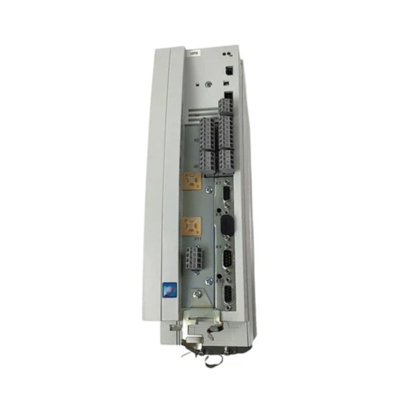 Lenze EVS9322-ESV004 11 kW servo inverter, 400 V, 9300 series with vector control and modular expansion for automation