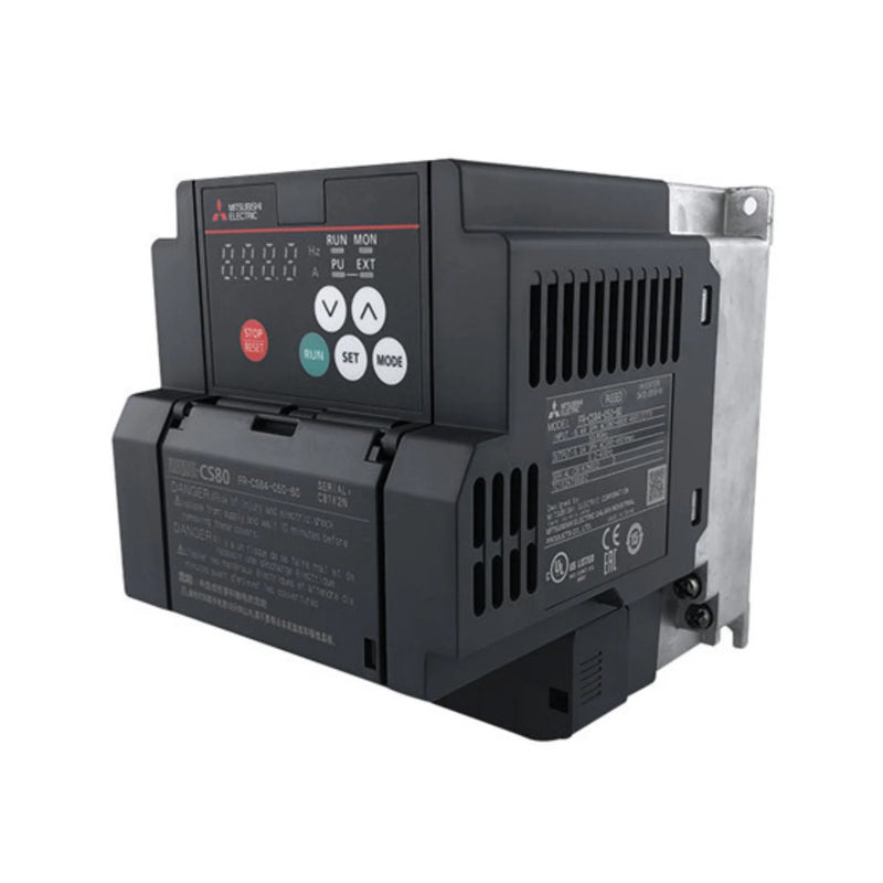 Compact Mitsubishi inverter FR-CS82S-070-60, 7.5 kW, 200–240 V, efficient motor control