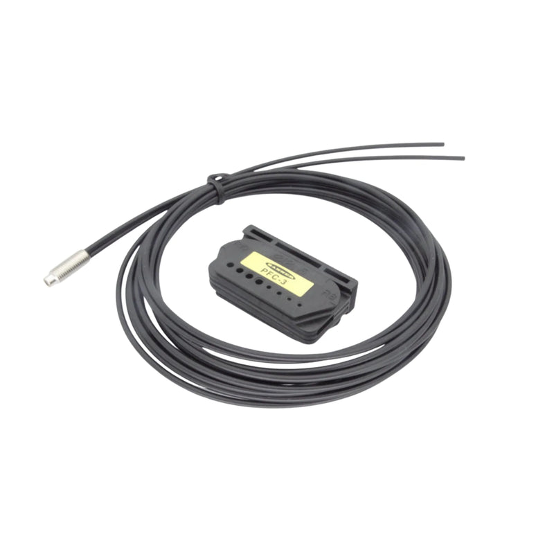 Banner PBT46U-VL sensor offering long-range ultrasonic sensing with durable IP67 housing for industrial use.