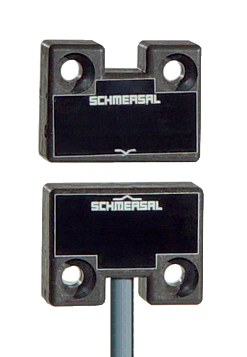 Schmersal BNS 250-11ZG Safety Switch ensuring reliable protection in industrial environments.